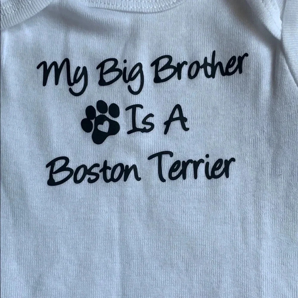Gerber Graphic Onesie Bodysuit White MY BIG BROTHER IS A BOSTON TERRIER - Picture 4 of 6